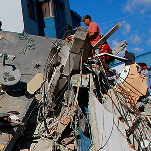 Airlifting Critical Medical Supplies
Strongest Earthquake to Hit Colombia This Century