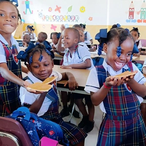 SHINE: school lunch program Haiti