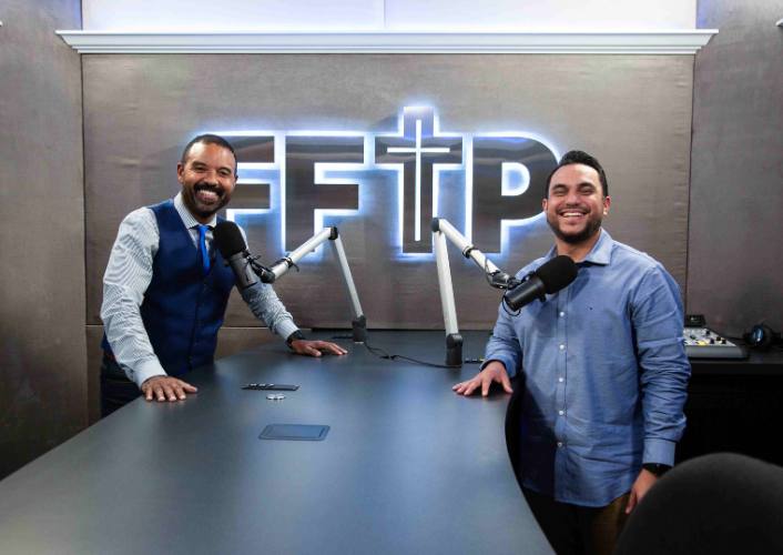 Beyond the Plate podcast hosts Paul Jacobs and Danny Patiño in the FFTP studio