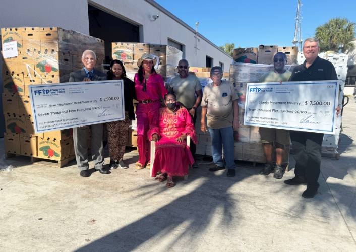 FFTP CEO Visits Local Charity to Present Donations in Support of Annual Thanksgiving Meal Distributions