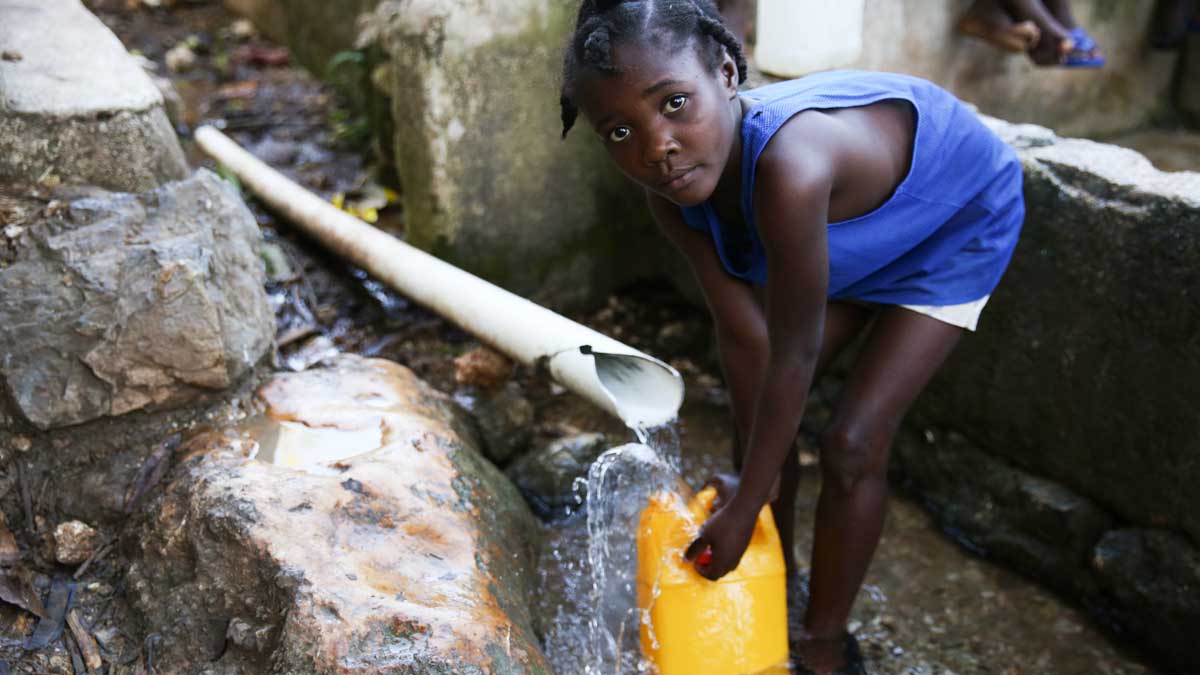 Making Water Safe in an Emergency, Water, Sanitation, & Hygiene-related  Emergencies & and Outbreaks, Healthy Water